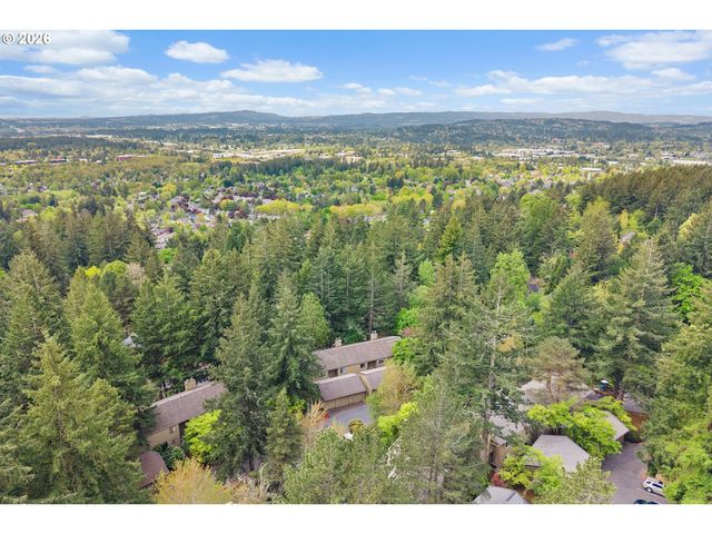40 CERVANTES Cir, Lake Oswego, OR 97035
