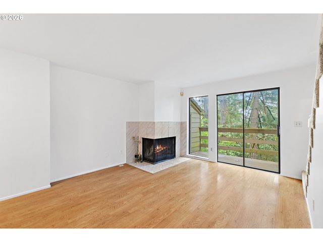 40 CERVANTES Cir, Lake Oswego, OR 97035