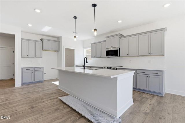 109 Manchester Court, La Grange, NC 28551