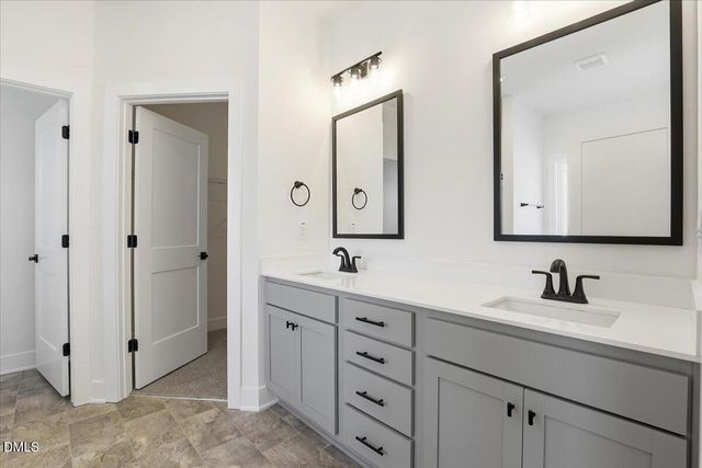 109 Manchester Court, La Grange, NC 28551