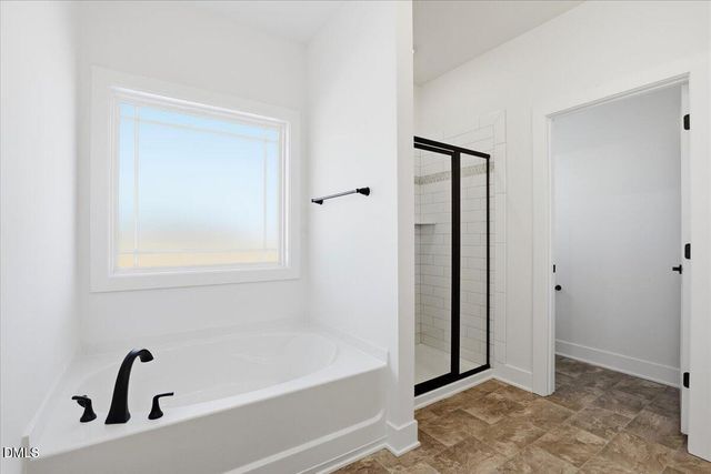 109 Manchester Court, La Grange, NC 28551