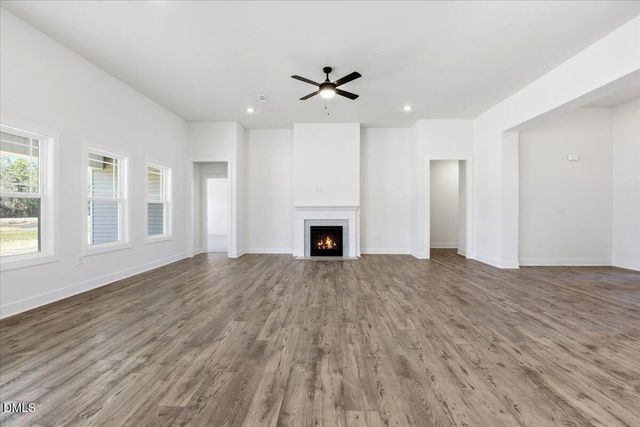 109 Manchester Court, La Grange, NC 28551