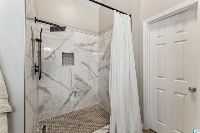 9002 BROOKLINE LANE, Helena, AL 35080