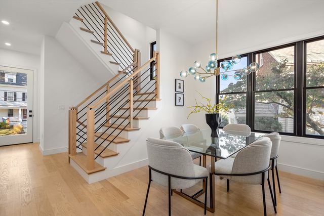 180 Hunnewell Ave A, Newton, MA 02458