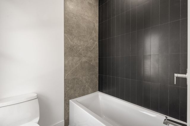 180 Hunnewell Ave A, Newton, MA 02458