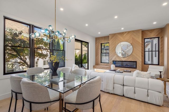 180 Hunnewell Ave A, Newton, MA 02458