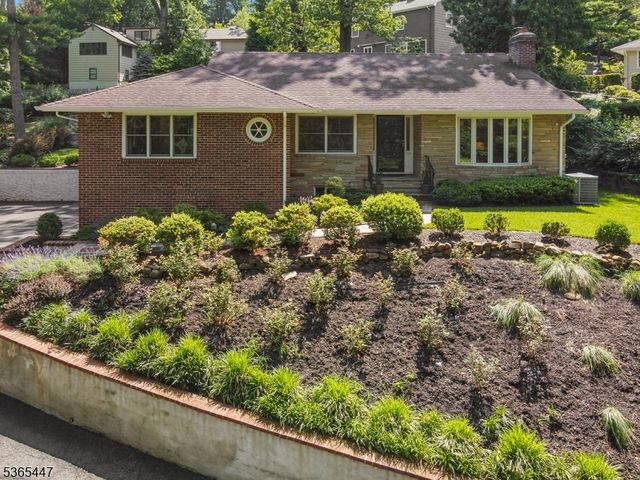 110 Division Ave, Summit City, NJ 07901