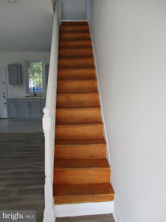 743 W RUSSELL ST, PHILADELPHIA, PA 19140 — photo 5