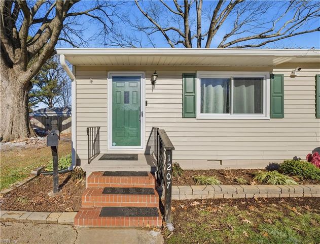 1207 77th ST, Newport News, VA 23605