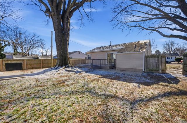 1207 77th ST, Newport News, VA 23605