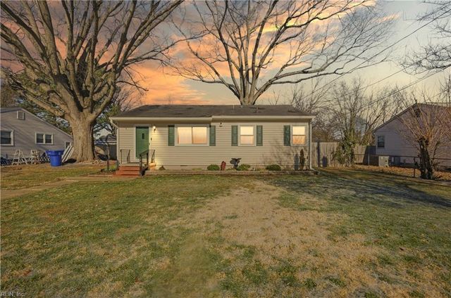 1207 77th ST, Newport News, VA 23605