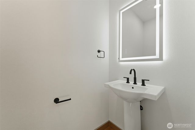 817 Lewis Street, Walla Walla, WA 99362