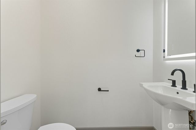 817 Lewis Street, Walla Walla, WA 99362