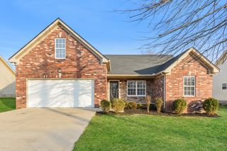 1032 Monticello Pl, Gallatin, TN 37066
