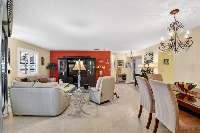 5188 Europa Drive G, Boynton Beach, FL 33437