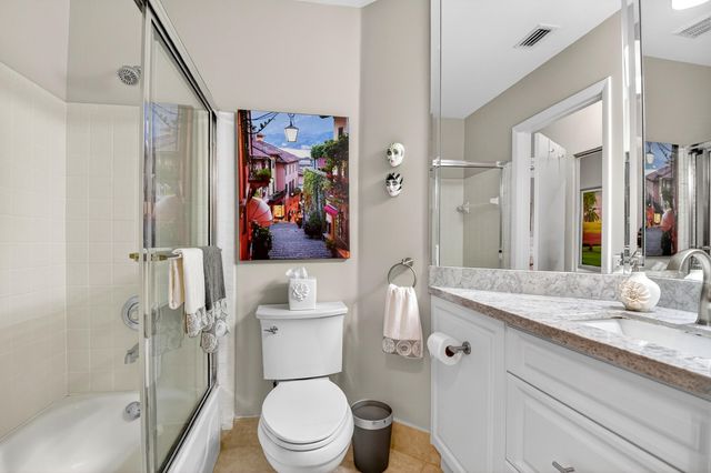 5188 Europa Drive G, Boynton Beach, FL 33437