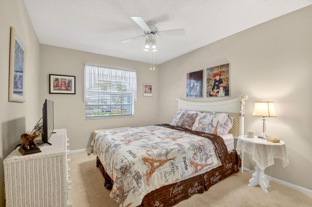 5188 Europa Drive G, Boynton Beach, FL 33437