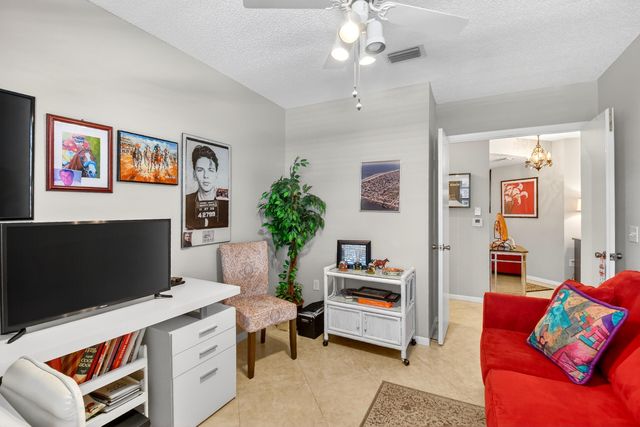 5188 Europa Drive G, Boynton Beach, FL 33437