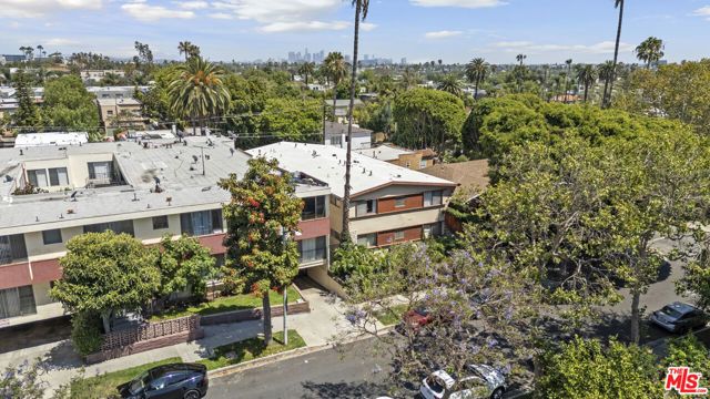 904 N Spaulding Avenue, West Hollywood, CA 90046