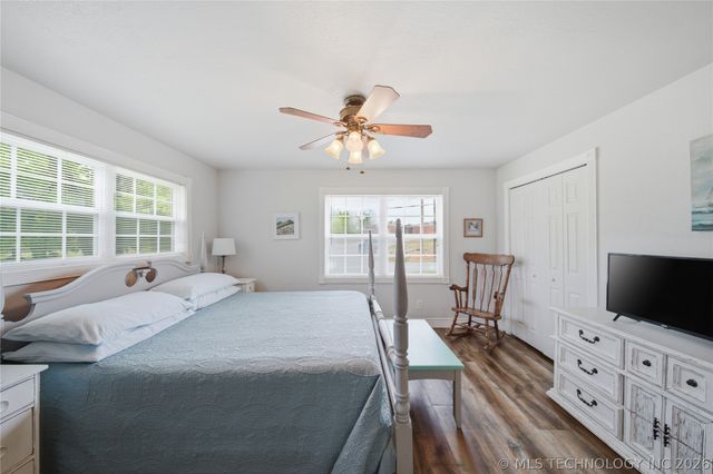 702 N Cherokee Street, Salina, OK 74365