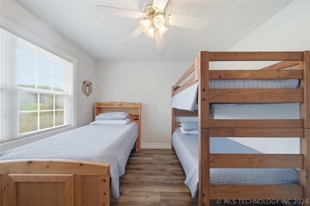 702 N Cherokee Street, Salina, OK 74365