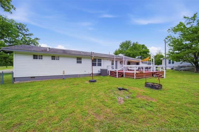 702 N Cherokee Street, Salina, OK 74365