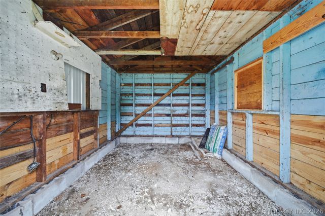 702 N Cherokee Street, Salina, OK 74365