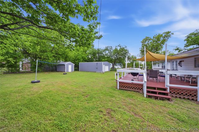 702 N Cherokee Street, Salina, OK 74365