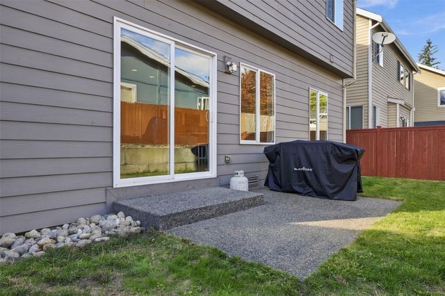24034 221st Lane SE, Maple Valley, WA 98038