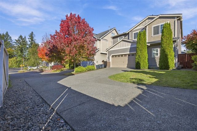 24034 221st Lane SE, Maple Valley, WA 98038