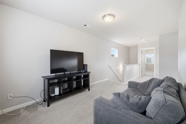 24034 221st Lane SE, Maple Valley, WA 98038