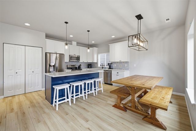 24034 221st Lane SE, Maple Valley, WA 98038