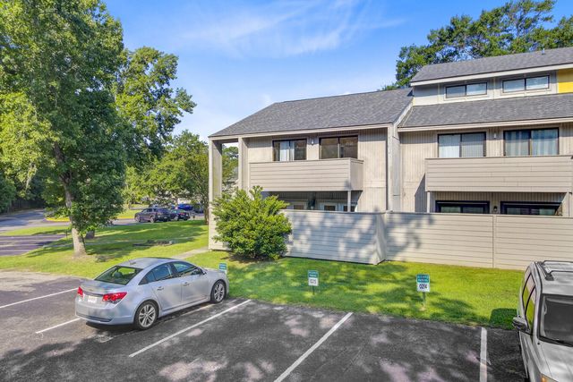 1001 Waterwood Drive, Goose Creek, SC 29445