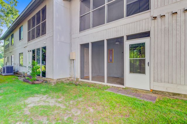 1001 Waterwood Drive, Goose Creek, SC 29445