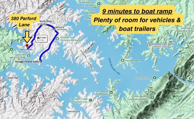 380 Parford LN, Moneta, VA 24121