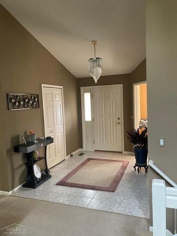 15437 Pebble Pointe Drive, Clinton Twp, MI 48038