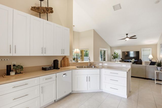 16431 N 77th Trail N 16431, Palm Beach Gardens, FL 33418
