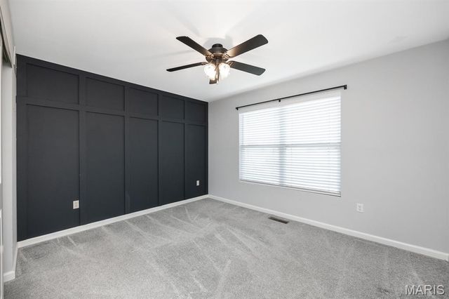 260 Emerald Way W, Granite City, IL 62040
