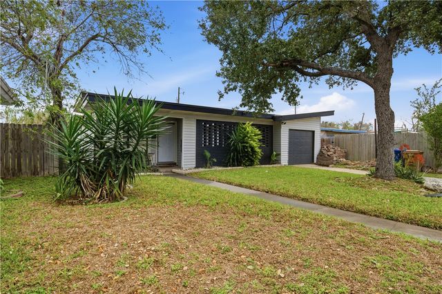 4345 Amherst Dr, Corpus Christi, TX 78412