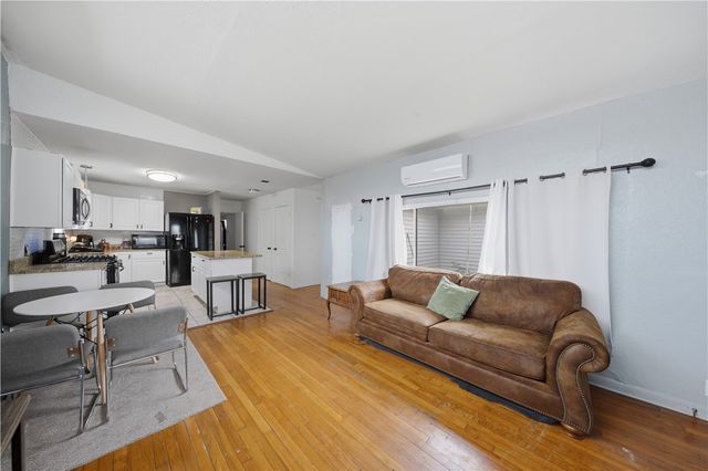 4345 Amherst Dr, Corpus Christi, TX 78412