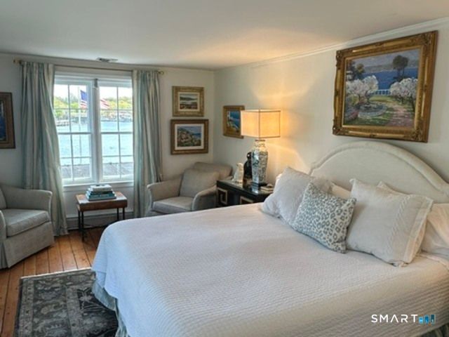 20 Grove Avenue, Groton, CT 06355