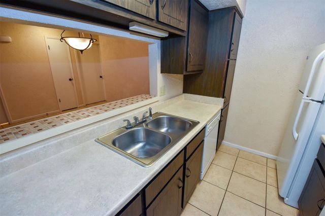 1510 Beaumont Road, Baytown, TX 77520