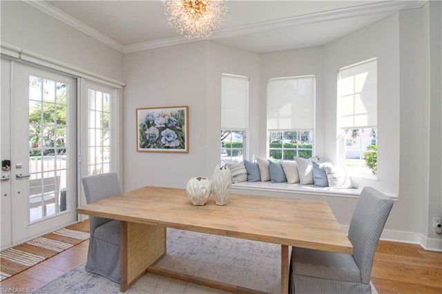 453 8th AVE S 106, Naples, FL 34102