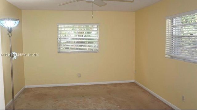 328 Riverdale Rd, Palm Springs, FL 33461