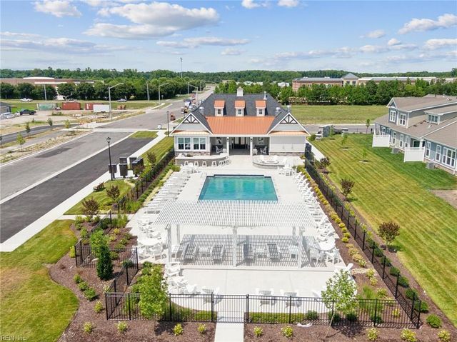 2144 Edwin DR, Chesapeake, VA 23322