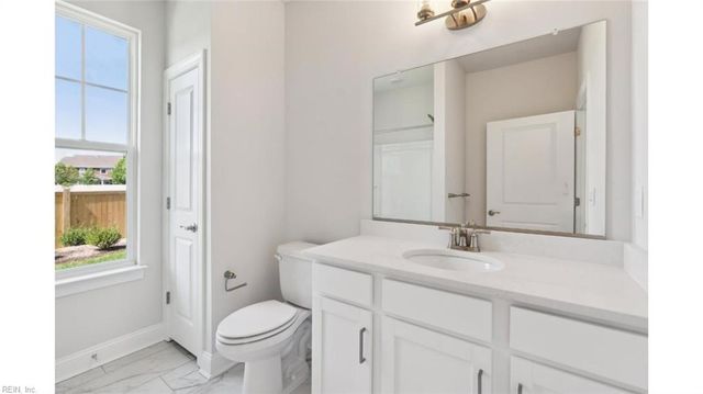 2144 Edwin DR, Chesapeake, VA 23322