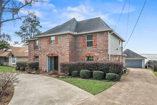 3623 Shore Shadows Drive, Crosby, TX 77532