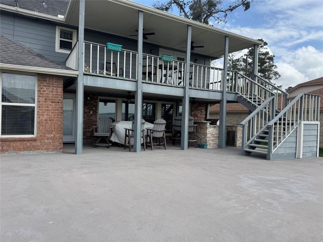 3623 Shore Shadows Drive, Crosby, TX 77532