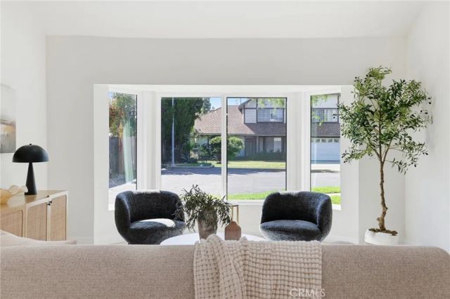 10526 Balcom, Granada Hills, CA 91344