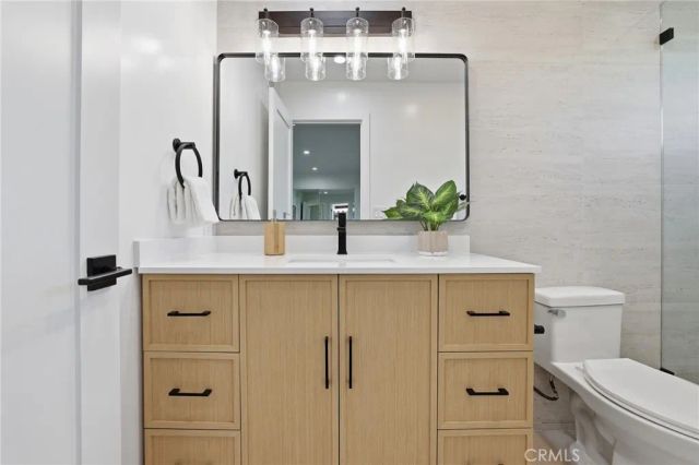 10526 Balcom, Granada Hills, CA 91344